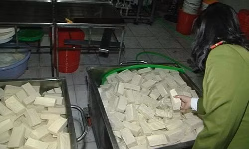 Dung thach cao lam dau phu co the bi phat den 15 nam tu