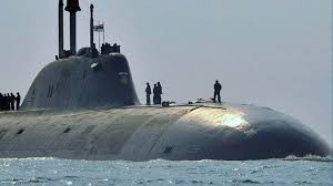 Theo Sputnik, Cục Thiết kế Kỹ thuật Hàng hải Trung ương Rubin của Nga hiện đang thiết kế chế tạo tàu ngầm hạt nhân chiến lược thế hệ mới có tên là Arktur. Theo ông Andrey Baranov, Phó Tổng Giám đốc Rubin, trong tương lai, các tàu ngầm hạt nhân chiến lược của Nga sẽ giảm kích thước so với những tàu ngầm hạt nhân hiện có, nhưng sẽ mang theo số lượng vũ khí và phương tiện tác chiến không người lái ở mức tối đa.