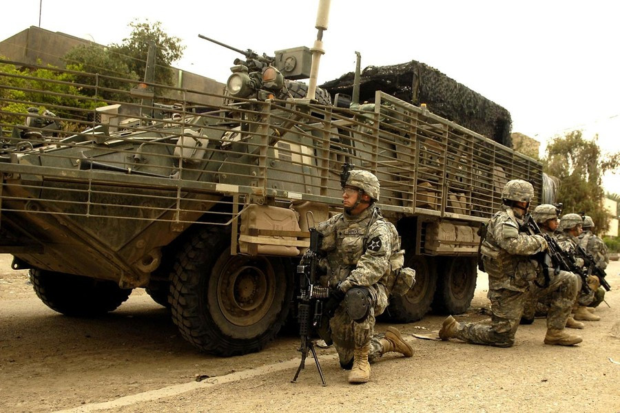 Khẩu pháo được điều khiển từ xa không chỉ thuận tiện mà còn giúp bảo vệ các binh sĩ tốt hơn, do xạ thủ có thể ngồi trong cabin bọc thép để nhắm bắn.