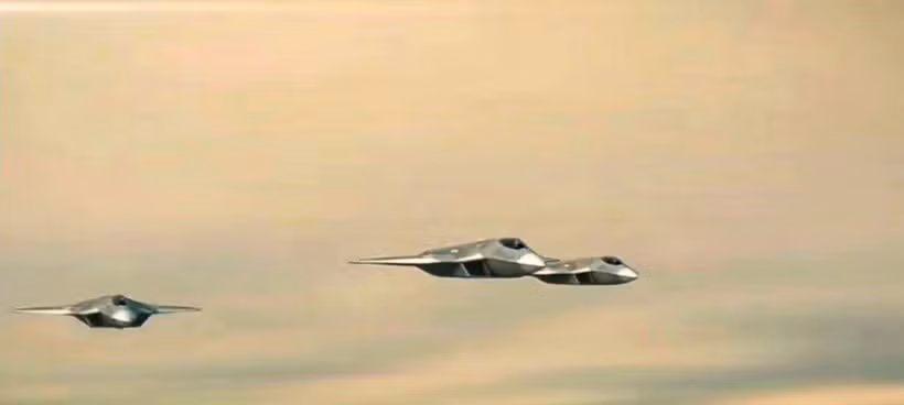 Theo trang jetlinemarvel.net, Trung Quốc đang trong quá trình phát triển máy bay chiến đấu thế hệ thứ 6, có khả năng ra mắt sớm nhất vào năm 2035. Sự phát triển này có thể làm thay đổi đáng kể chiến lược quân sự của Trung Quốc và định hình lại cán cân sức mạnh quân sự trên không. 