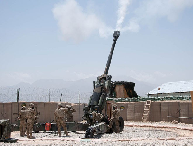 Ước tính đã có tới 1.600 khẩu được sản xuất, ngoài quân đội Mỹ, M198 hiện vẫn đang phục vụ trong biên chế 12 quốc gia.