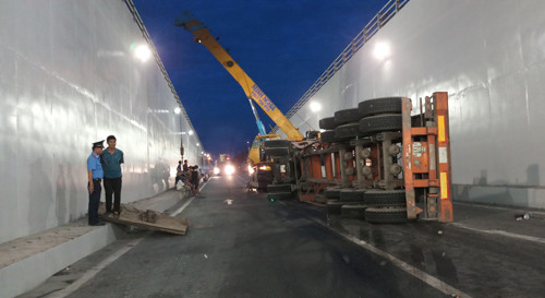 Chuyen gi dang xay ra o ham chui vao cang lon nhat Viet Nam?-Hinh-2