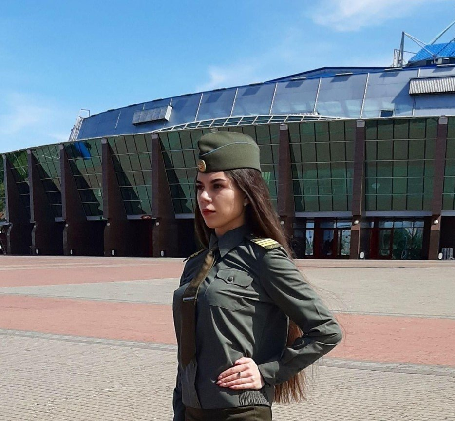 Trung sĩ Anastasia Prokopenia là y tá trong Lực lượng Phòng không. Cô gái tốt nghiệp trường Cao đẳng Y tế Bang Bobruisk.