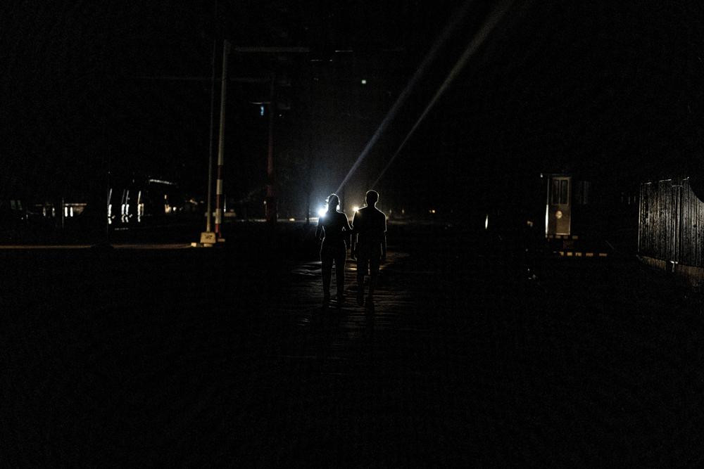 Toàn bộ đất nước, bao gồm cả thủ đô La Habana đều chìm trong bóng tối.