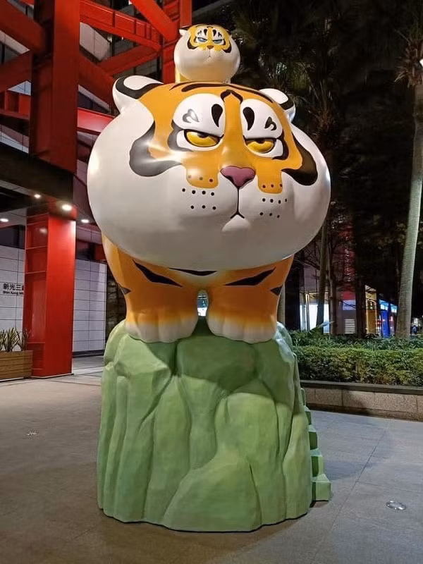 Đôi lúc, cũng có một vài con cố tỏ vẻ hung dữ...