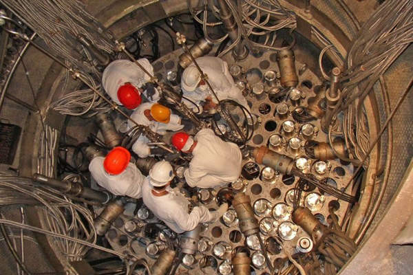 Mỗi lò tạo ra 950MW, cho tổng sản lượng đạt tới 5.700MW, đủ năng lượng cho khoảng 4 triệu ngôi nhà.