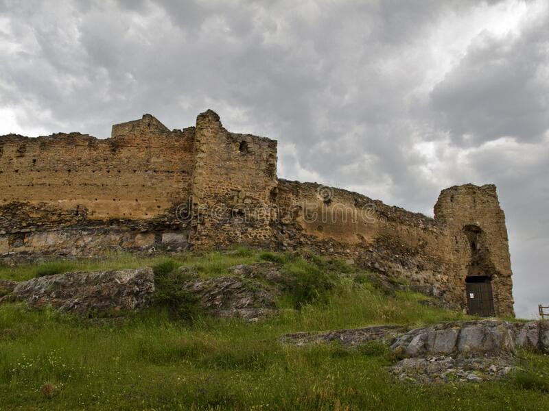Khi tin đồn này lan truyền xa hơn, Tu viện Veruela ra lệnh trừng phạt người dân nơi đây, gây ra tranh chấp trong nhiều năm, cuối cùng là sự sụp đổ của lâu đài Trasmoz.