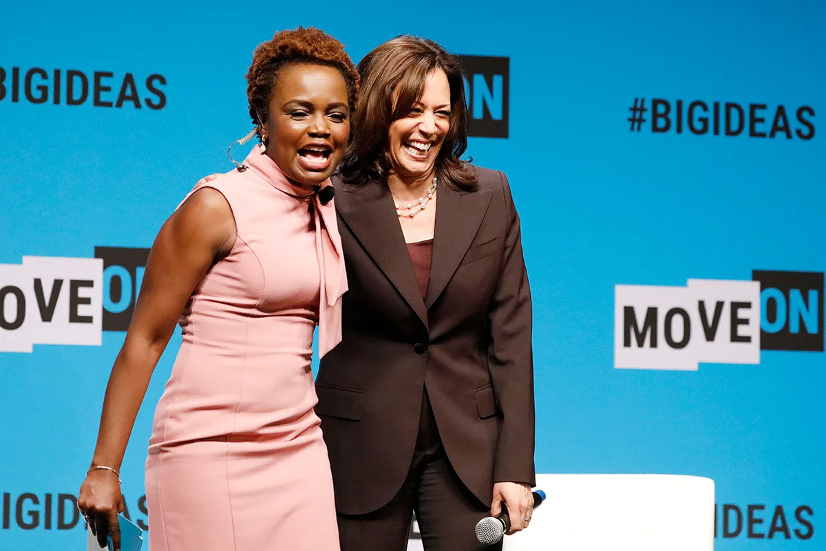 Jean-Pierre cũng là cố vấn cho chiến dịch tranh của Tổng thống Mỹ đương nhiệm và tham mưu trưởng cho Phó Tổng thống Kamala Harris hiện nay.