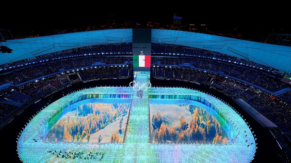 Sự kiện này cũng đưa Bắc Kinh trở thành thành phố đầu tiên trên thế giới đăng cai cả Olympic mùa hè và Olympic mùa đông.