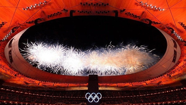 Chương trình gồm 15 nội dung, trong đó có lễ diễu hành của các đoàn vận động viên và nghi lễ thắp ngọn đuốc Olympic.