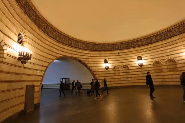 Zoloti Vorota là tàu điện ngầm nổi tiếng nhất ở Kiev...