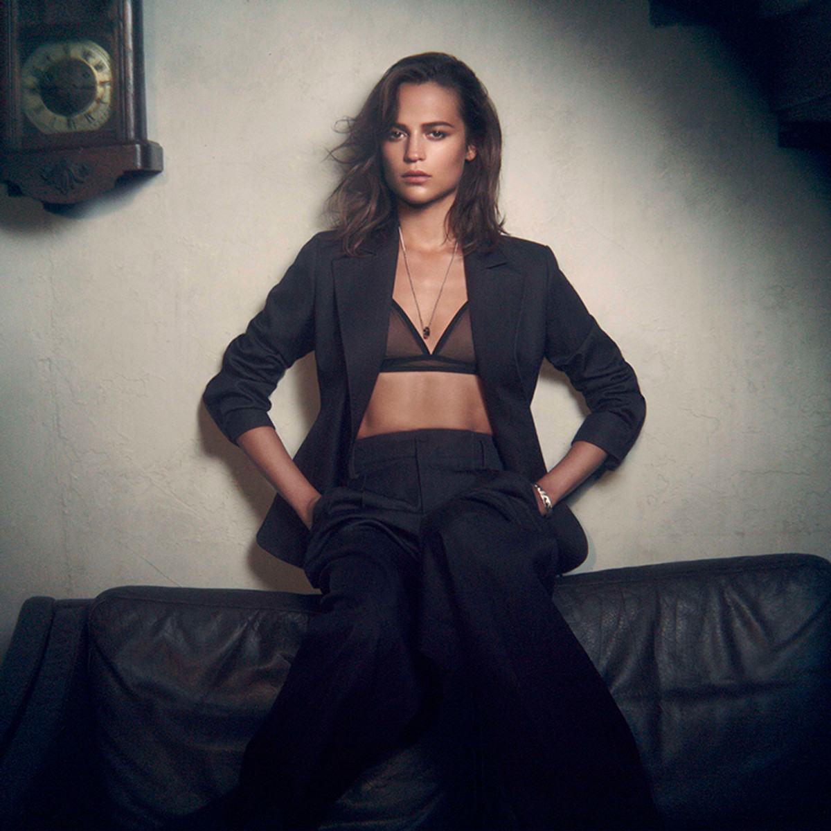 Alicia Vikander là nữ diễn viên và vũ công Thụy Điển sở hữu gương mặt xinh đẹp và nét quyến rũ say đắm lòng người.