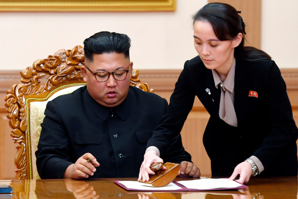 Kim Yo-jong được coi là nhân vật chính trị quyền lực ở Triều Tiên và là cánh tay phải của Chủ tịch Kim Jong-un.