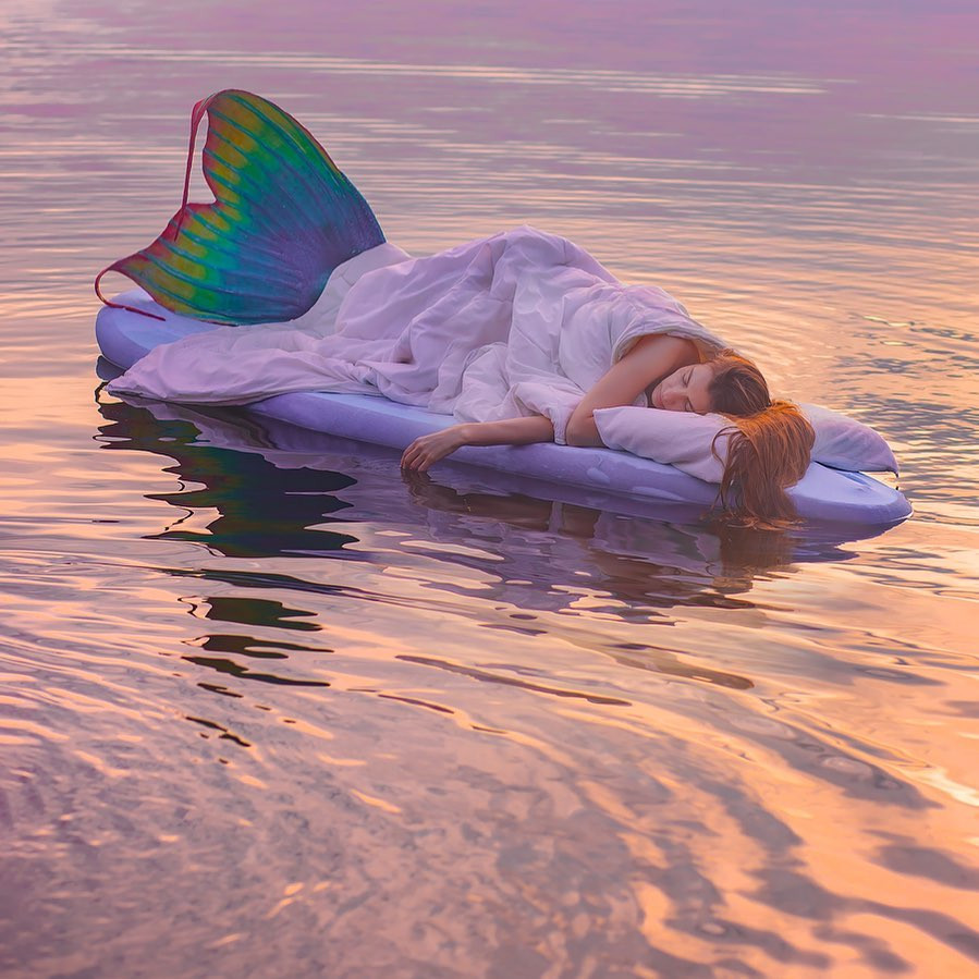 ...và thu hút sự chú ý của nhiều người.