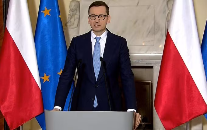 Vi thu tuong “che” lenh trung phat Nga, keu goi Duc ho tro Ukraine