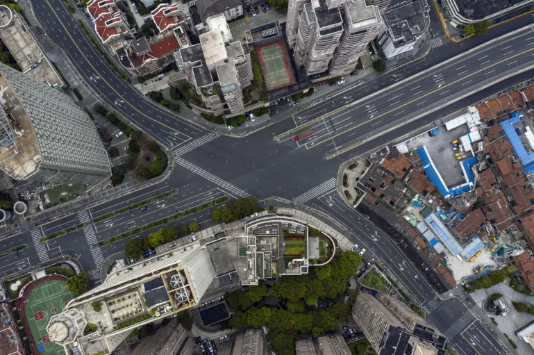 Truyền thông Trung Quốc mô tả đây là chiến dịch y tế lớn nhất trên toàn quốc kể từ khi thành phố Vũ Hán bị phong tỏa vào hồi đầu năm 2020.