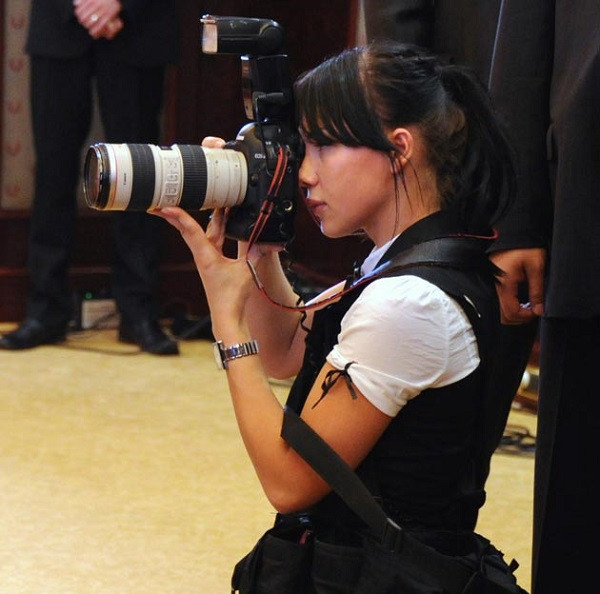 Yana Lapikova nhiếp ảnh gia riêng cho Tổng thống Nga hồi năm 2011.