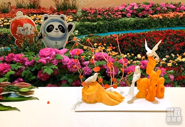 ... bao gồm hàng loạt cuộc tiếp lãnh đạo quốc tế sau gần hai năm ông hạn chế công du hoặc đón chính khách nước ngoài vì đại dịch Covid-19.