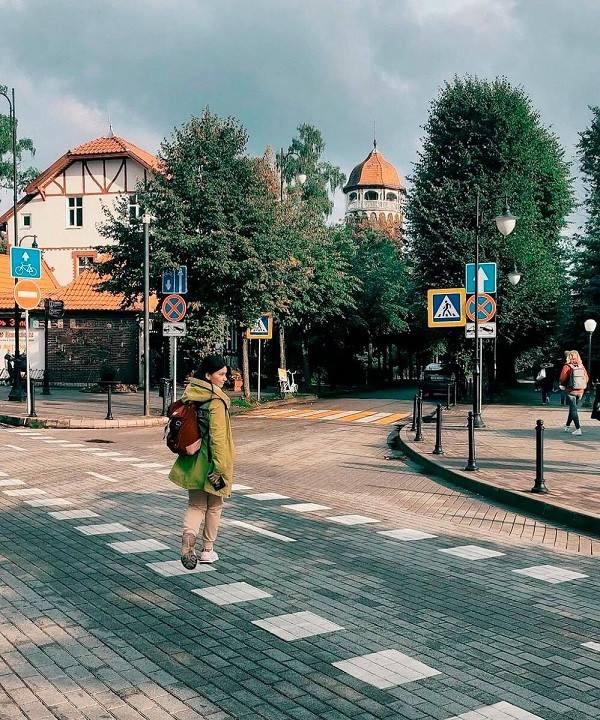 Trước năm 1947, Svetlogorsk là một thành phố của Đức với tên gọi Rauschen.