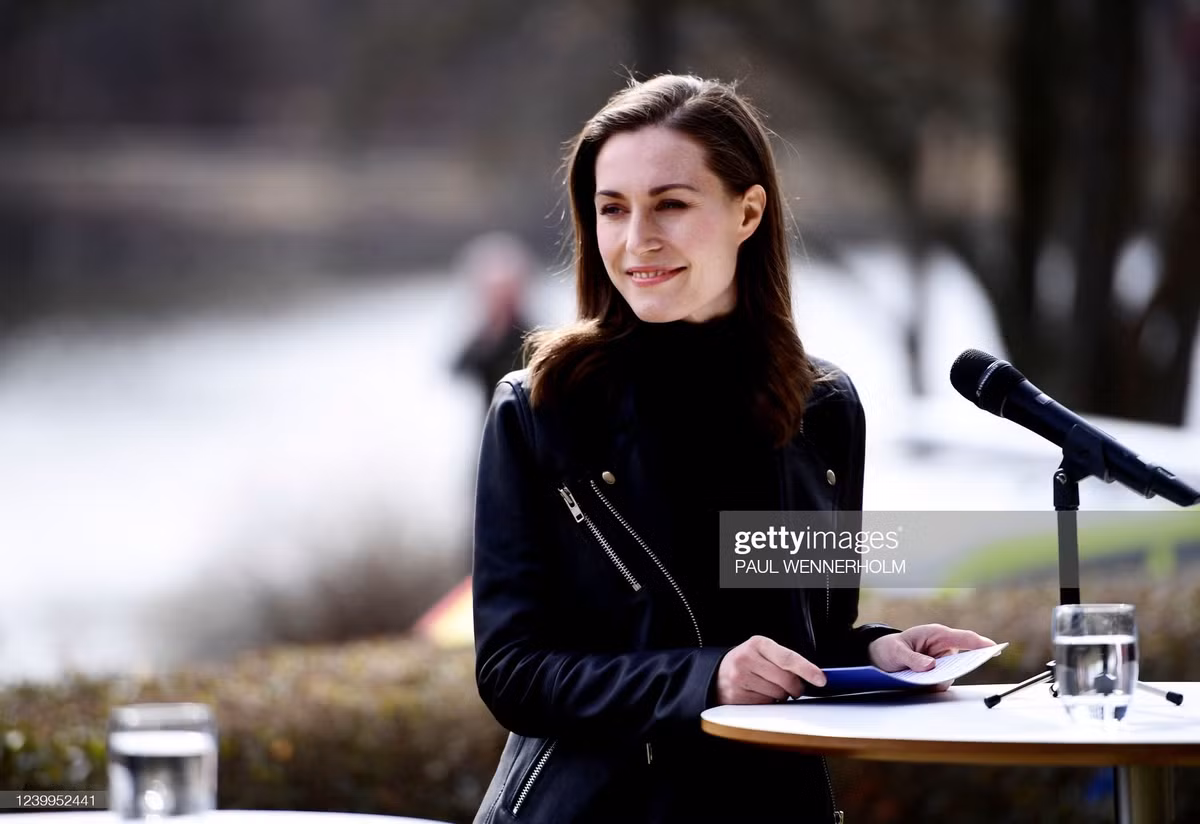 Ngoài khó khăn về tài chính, Thủ tướng Phần Lan còn từng gặp trở ngại tâm lý do bị kỳ thị vì mẹ là người đồng tính.