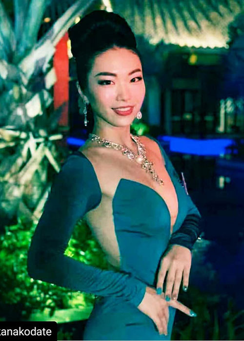 Kanako đang nỗ lực gây ấn tượng bằng nhan sắc và tài năng của mình.