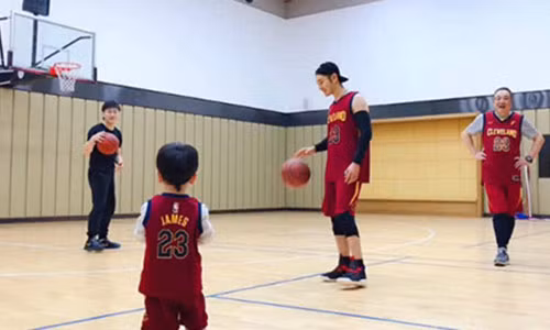 Xon xao tin don Huynh Hieu Minh - Angelababy ly hon sau 2 nam cuoi-Hinh-2