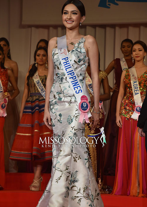 Missosology dự đoán Ma. Ahtisa Manalo giành danh hiệu á hậu 1. Đại diện Philippines được khen xinh đẹp, khéo léo.