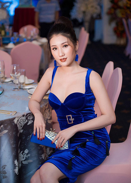 Người đẹp gốc Kiên Giang đến nay luôn tránh ồn ào thị phi.