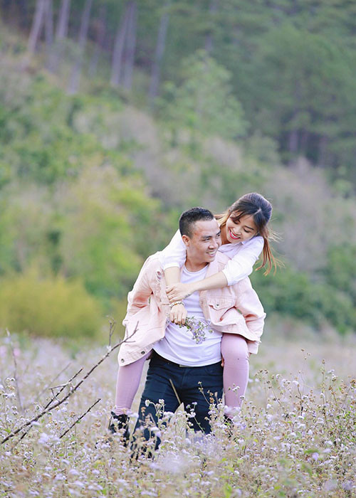 Cặp đôi khiến nhiều người ghen tỵ bởi có không ít khoảnh khắc lãng mạn dành cho nhau.