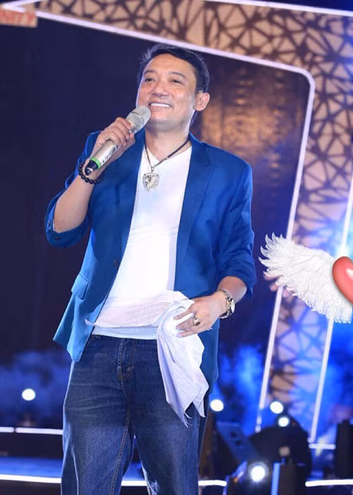 Gần đây, Chiến Thắng bất ngờ bị tố cho vệ sĩ riêng đánh khán giả ở đêm diễn. Tuy nhiên, nam nghệ sĩ hài phủ nhận.