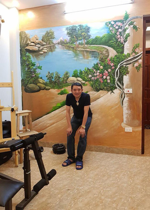 Ngoài vẽ tranh, nam nghệ sĩ hài Chiến Thắng còn có niềm đam mê điêu khắc trên đá.