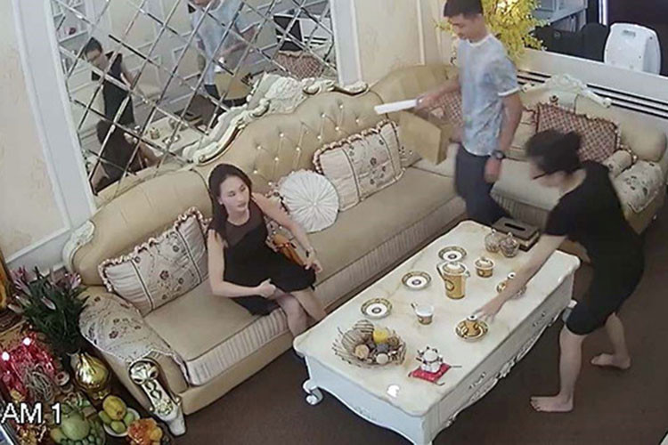 Đại diện thương hiệu còn cho hay doanh nghiệp nhiều lần liên hệ yêu cầu Bảo Thanh hoàn trả 60 triệu đồng. Sau đó, nữ diễn viên đã đồng ý hoàn lại số tiền 30 triệu đồng. Tuy nhiên, đến nay, đơn vị này vẫn chưa nhận được số tiền.