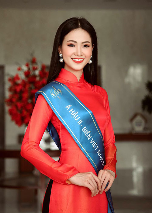 Phương Khánh được anh trai truyền cho không ít kinh nghiệm thi nhan sắc.