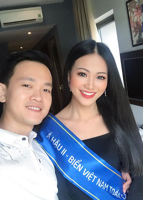 Anh trai của tân Hoa hậu Trái đất Phương Khánh là chuyên gia trang điểm Hy Nguyễn, tên thật Nguyễn Phương Khanh.