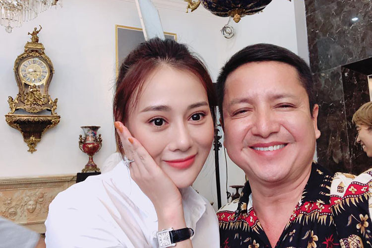 Loạt ảnh hậu trường phần ngoại truyện được nghệ sĩ Chí Trung đăng tải trên trang cá nhân.