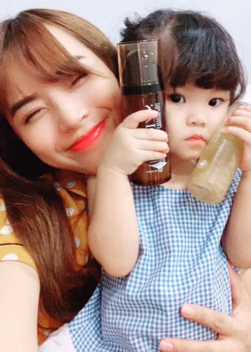 Hải Băng quyết tâm giữ thai. Cô khẳng định dù có ra sao vẫn hạnh phúc khi làm mẹ.