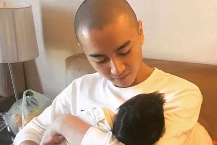 Trần Nghiên Hy và Trần Hiểu được khen khéo chăm con.