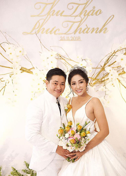Ngày 25/11, Hoa hậu Đại dương Đặng Thu Thảo lên xe hoa với doanh nhân Phúc Thành sau 3 năm hẹn hò. Ảnh: Vietnamnet