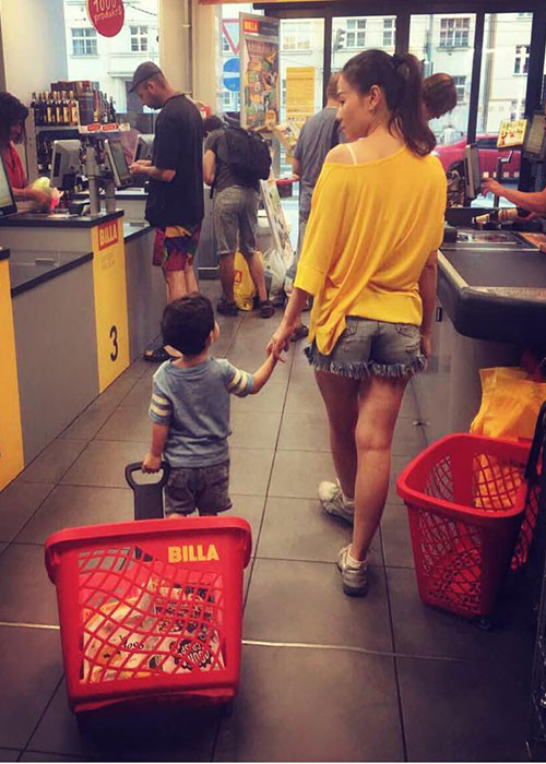 Con trai Thu Minh vẫn là một trong những nhóc tì nhà sao Việt được săn đón nhiều nhất dù chưa lộ diện hoàn toàn.