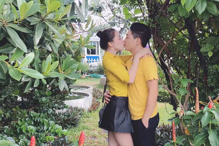 Chuyện tình cảm giữa Hải Băng và Thành Đạt không phô trương mà giản dị, hạnh phúc.