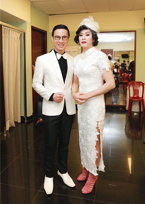 Tuy nhiên sau nhiều năm giả gái, Hoài Linh quyết định không đóng dạng vai này nữa. Ảnh: Yan