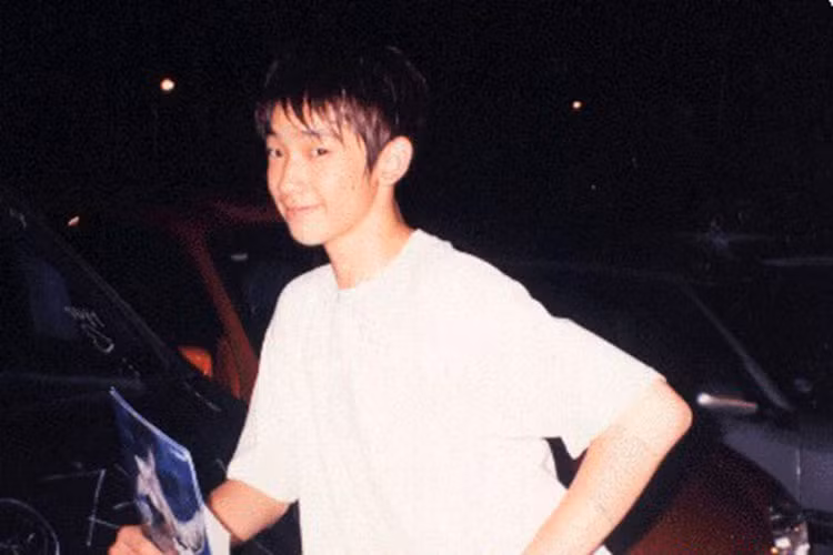 Hồi nhỏ, Bi Rain còn sở hữu nụ cười tươi rói. Ảnh: Daum