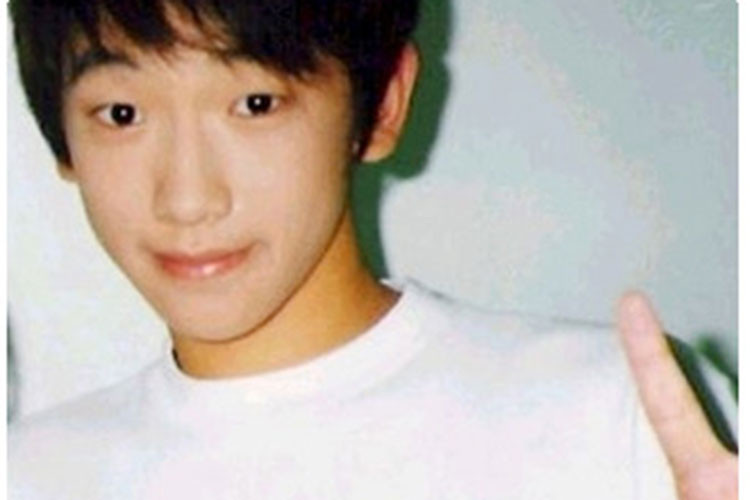 Bi Rain từng muốn phẫu thuật thẩm mỹ để có cơ hội trở thành ca sĩ nhưng sau này đã từ bỏ ý định. Ảnh: Daum