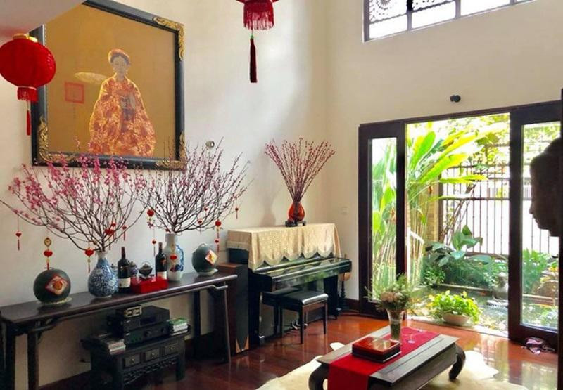 Trước đó, khi thăm nhà nam ca sĩ, Mr. Đàm không khỏi ngạc nhiên mà thốt lên: "Cứ ngỡ như đang ở resort" vì quá đẹp và yên bình.