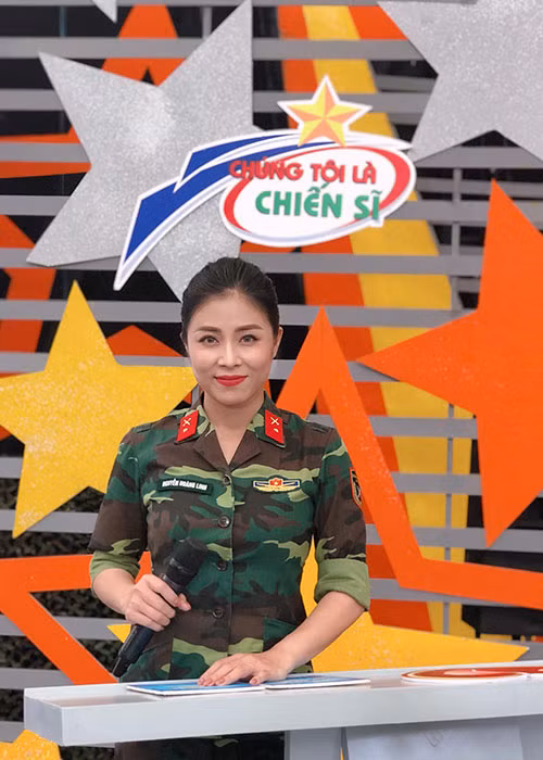 Nữ MC luôn xuất hiện chỉn chu mỗi khi lên hình.