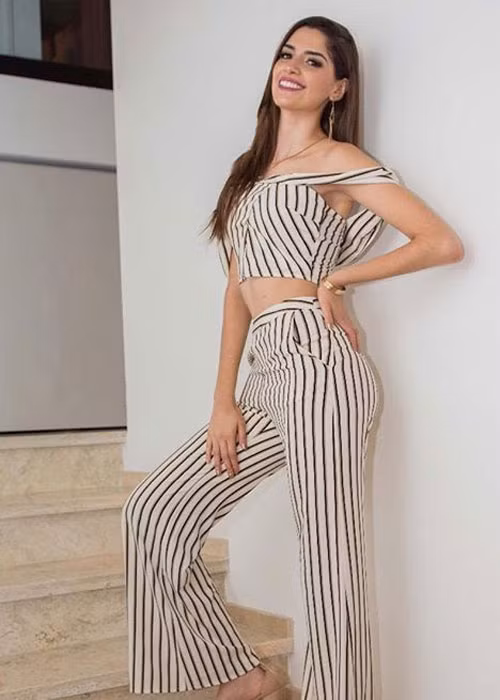 Người đẹp đến từ Mexico trẻ trung, gợi cảm ở tuổi 20.