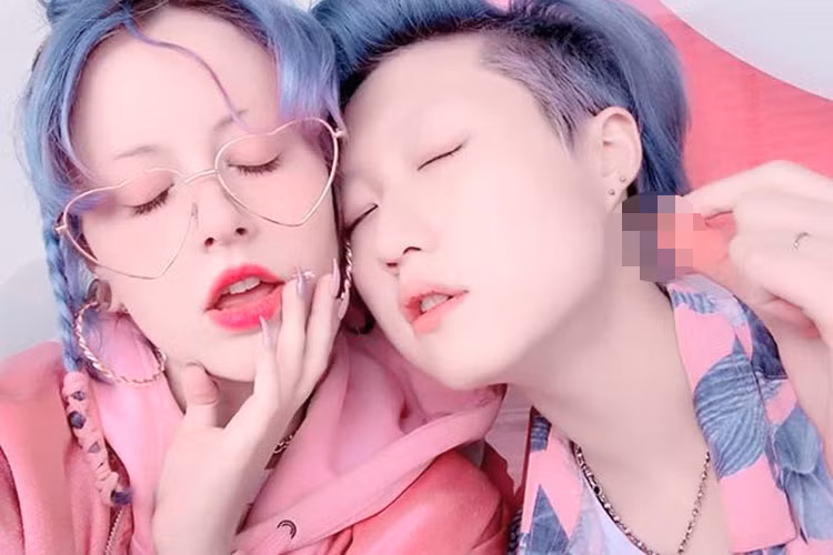 Ngô Trác Lâm và Andi dính như hình với bóng kể từ khi hẹn hò.