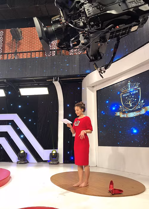 Chưa rực sáng trên màn ảnh sau "Sống chung với mẹ chồng" nhưng Bảo Thanh lại rất đắt show.