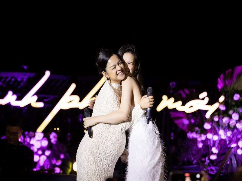 Phạm Quỳnh Anh thừa nhận mang thai sau một thời gian dài râm ran tin đồn nữ ca sĩ có tin vui. Ảnh: FBNV