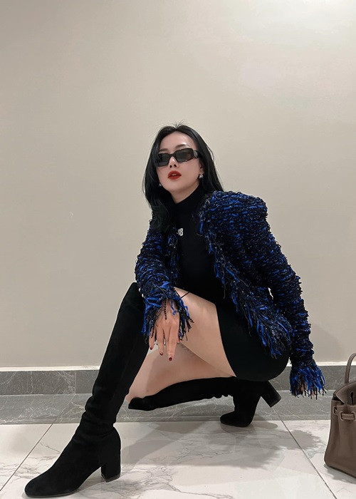 Phương Oanh tâm sự, hiện tại là thời điểm thích hợp để theo đuổi những mơ ước bấy lâu.